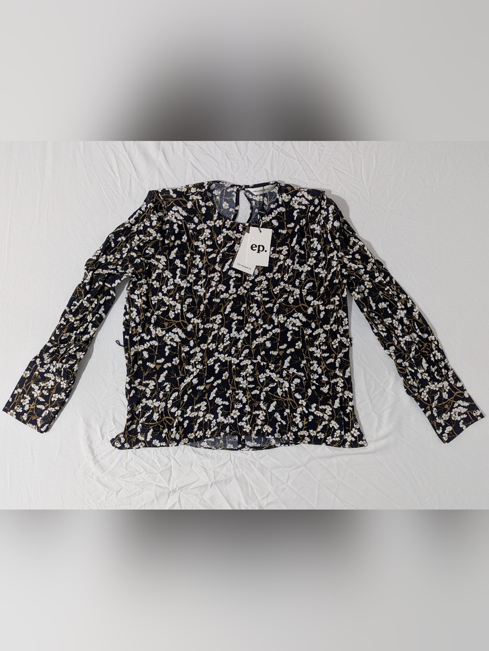 NWT Eleven Paris Women's Floral Blue And White Blouse Size XS